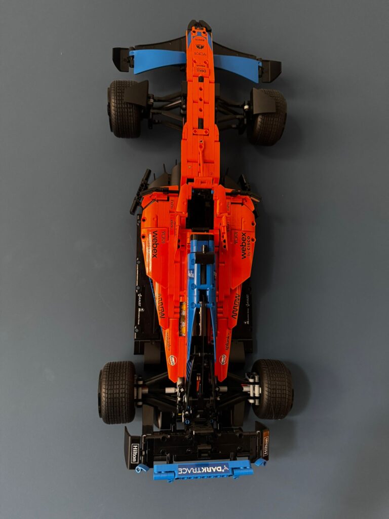 Muurbeugel voor Lego F1 auto's